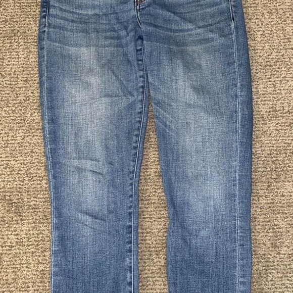 Size 27 Abercrombie jeans - Picture 2 of 2